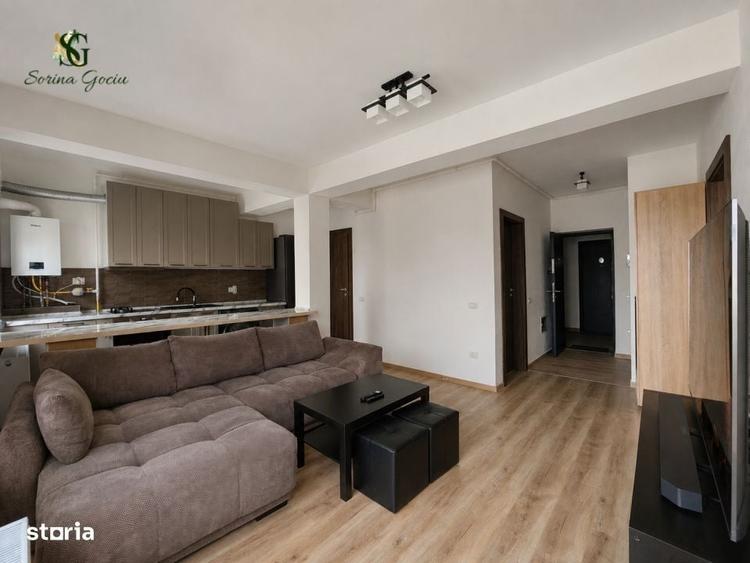 Apartament cu 2 camere decomandat în Tractorul