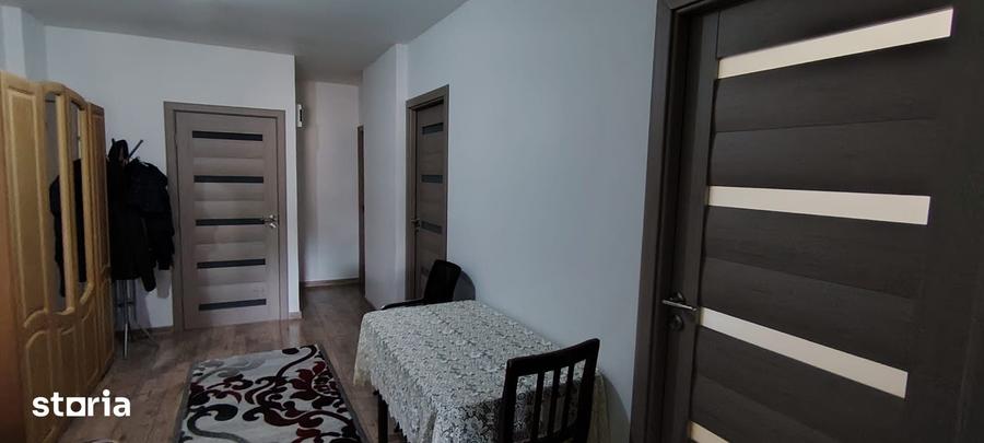Casă cu 5 camere cu Teren 250 Mp în Central