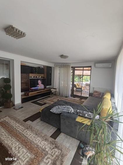Casă cu 4 camere în Valea Borcutului