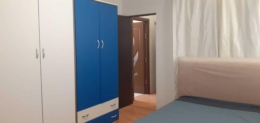 Apartament cu 3 camere semidecomandat, mobilat în Regina Elisabeta
