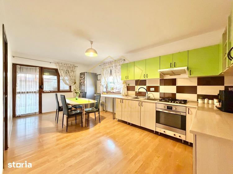 Casă cu 4 camere cu Teren 330 Mp în Sud