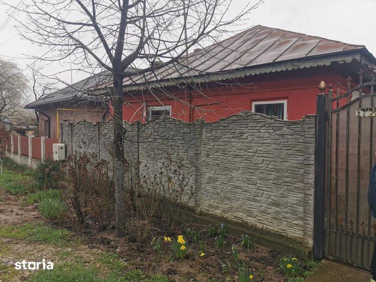 Casă cu 3 camere cu Teren 1823 Mp în Pielești