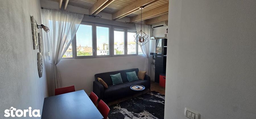 Apartament cu 2 camere în Complex Studențesc