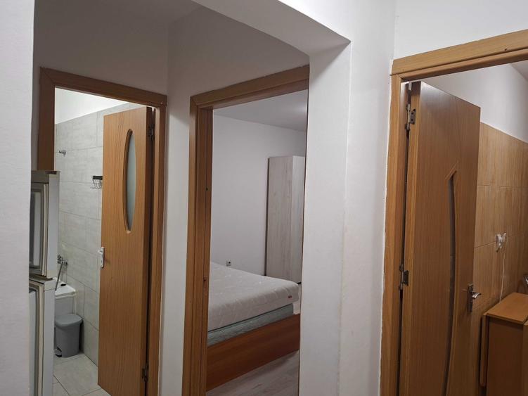 Garsonieră decomandată în Tineretului