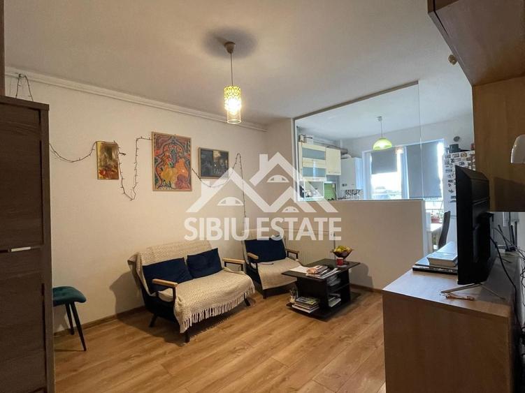 Apartament cu 2 camere în Industrial Vest