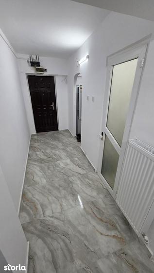 Ofer spre inchiriere ap cu 2 camere recent renovat - 2