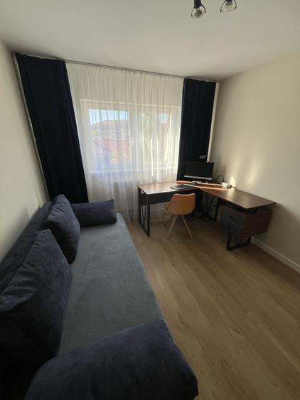 Apartament cu 3 camere în Florești