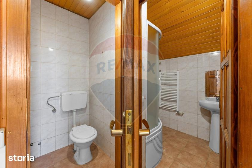 Apartament cu 3 camere decomandat în Șofronea