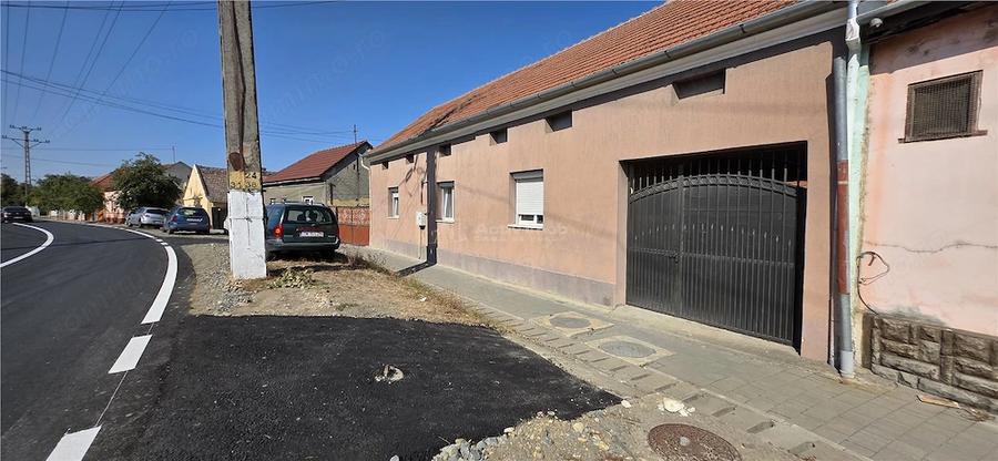 Casă cu Teren 464 Mp în Central