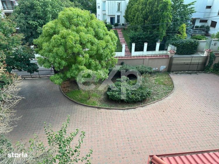 Vila de vanzare Pipera- Drumul Negru - 2500 mp teren - 4