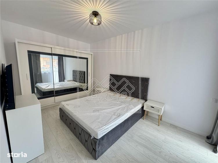 Apartament cu 2 camere decomandat în Vest