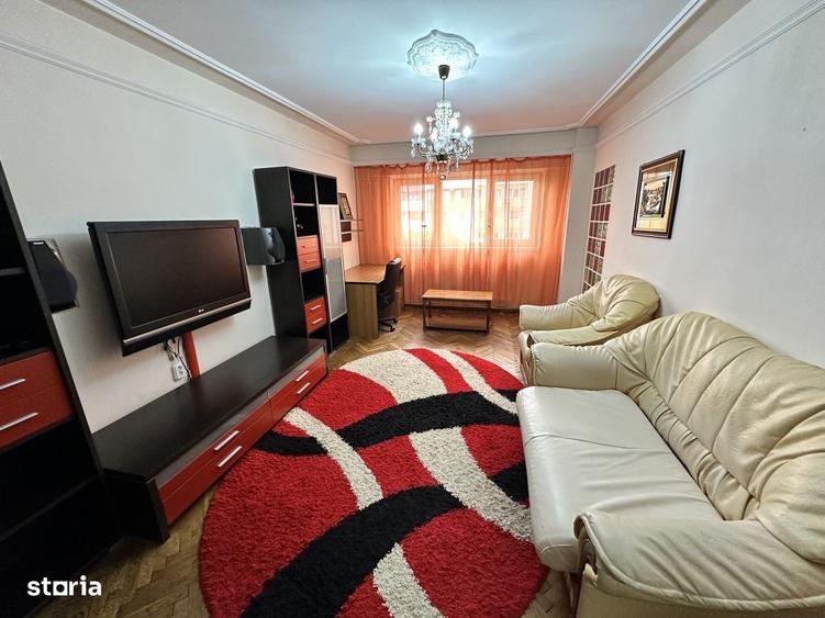 Apartament cu 3 camere / duplex de vanzare in zona Calea Calarasilor - 2
