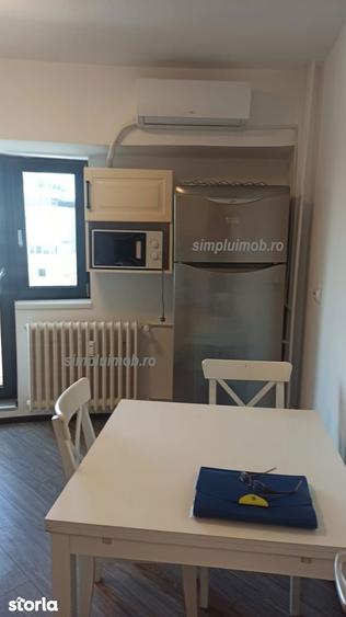 Apartament cu 2 camere decomandat în Decebal