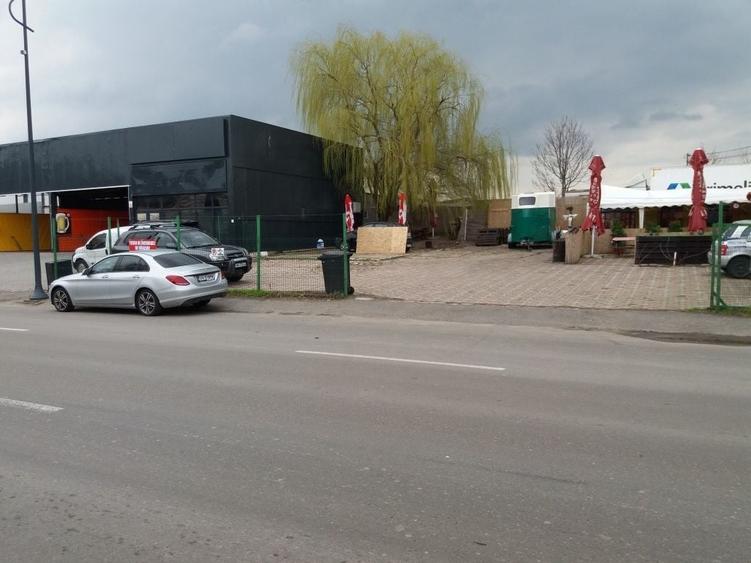 Spațiu comercial, în Exterior Vest