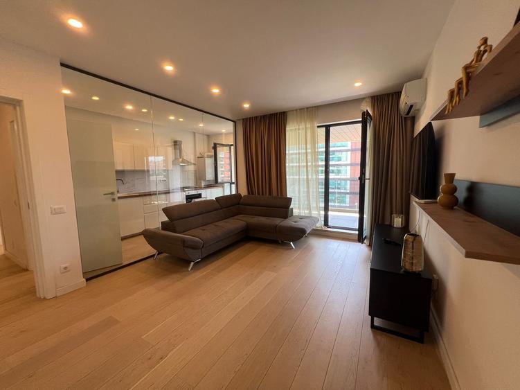 Apartament cu 2 camere decomandat în Aviației — fotografia 1