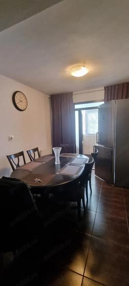 De inchiriat apartament 3 camere,etaj 2 8,zona lini?tita,la 2minute de Arena Na?ional, metrouri in z - 4