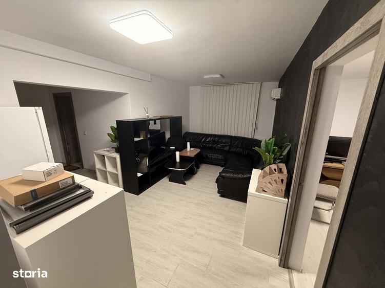 Apartament cu 4 camere în Micro 3