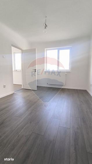 Casă cu 2 camere decomandat cu Teren 200 Mp în Gheorgheni