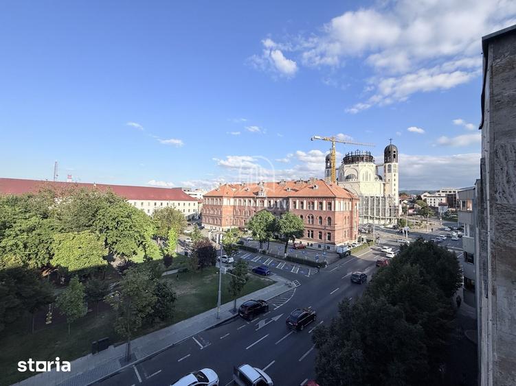 Apartament cu 3 camere în Central