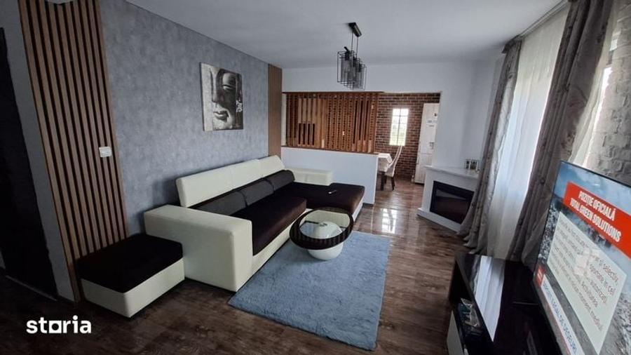 Casă cu 3 camere cu Teren 120 Mp în Mânăstioara