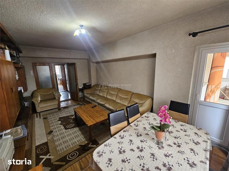 Apartament cu 3 camere decomandat în Ultracentral