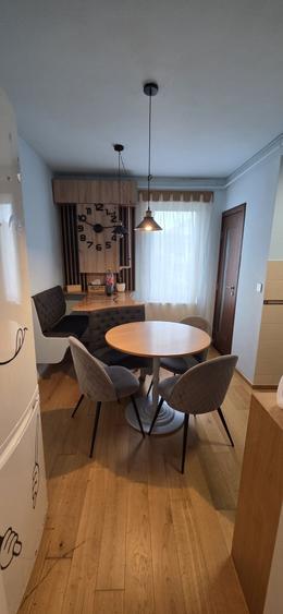 Apartament cu 3 camere decomandat în Tudor