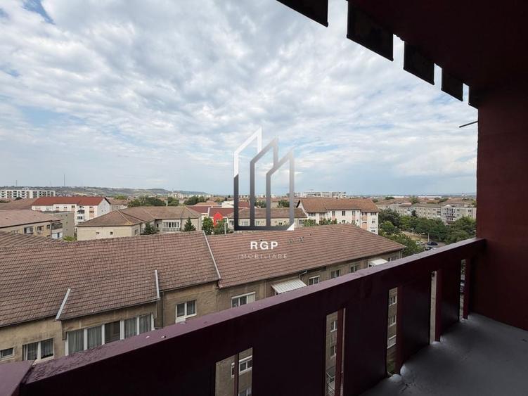 Apartament cu 2 camere decomandat în Lotus