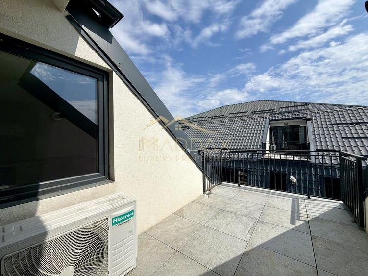 Apartament cu 3 camere decomandat în Aviației