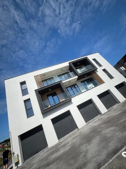 Apartament cu 2 camere nedecomandat în Unirii