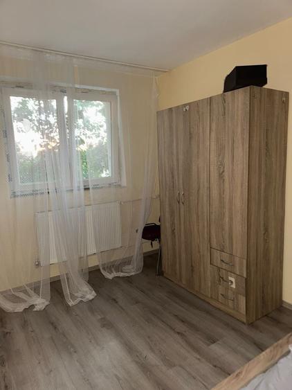 Apartament cu 2 camere decomandat în Dobroești