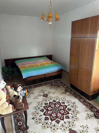Casă cu 4 camere cu Teren 300 Mp în Central