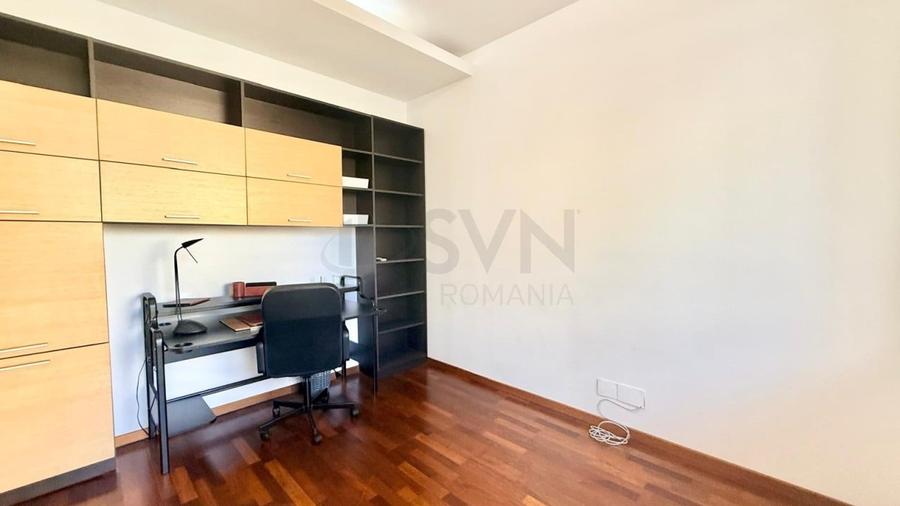 Apartament cu 4 camere decomandat în Herăstrău