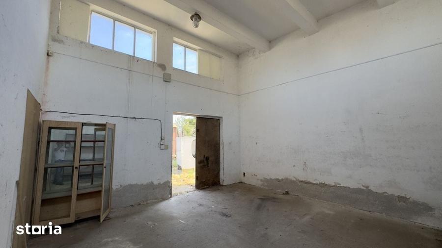 Spațiu comercial, de 92 mp, în Central