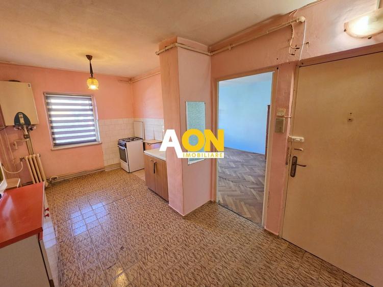 Apartament 2 camere, decomandat, etaj 2, Cetate, zona Kaufland - 3