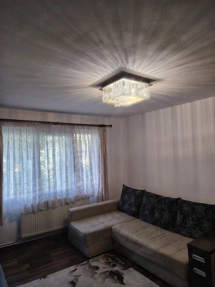Apartament cu 2 camere semidecomandat în Astra