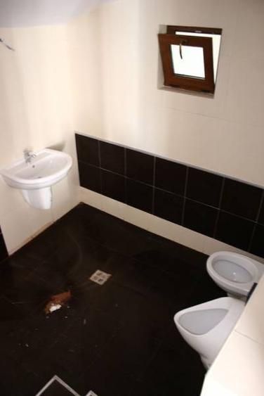 Spațiu comercial, de 220 mp, în Ultracentral