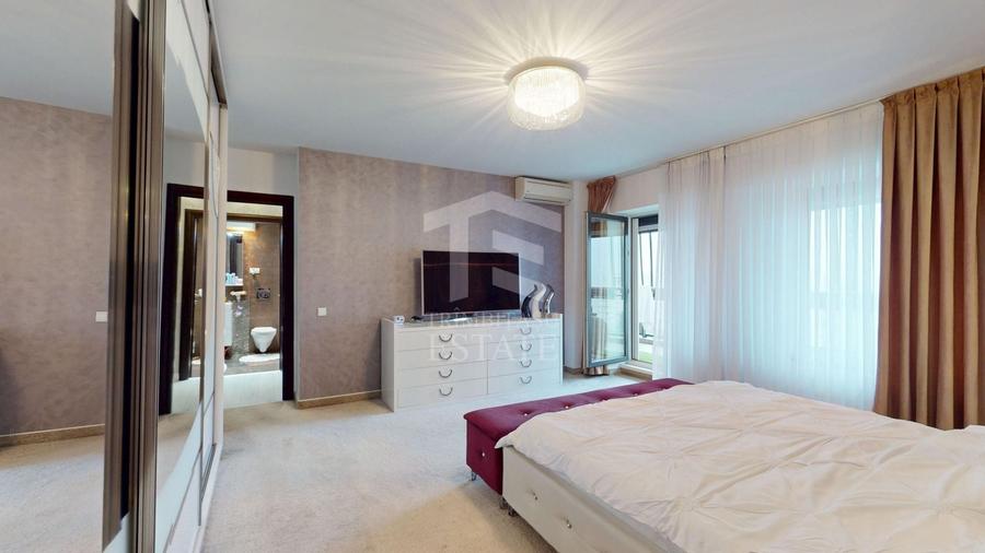 Apartament cu 3 camere semidecomandat, mobilat în Baba Novac
