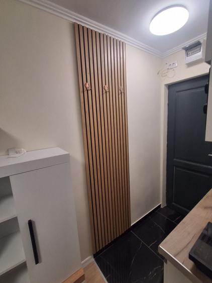 Apartament semidecomandat în Rogerius