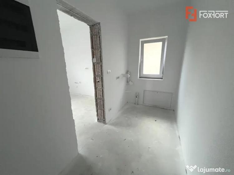 Casă cu 3 camere cu Teren 640 Mp în Moșnița Nouă
