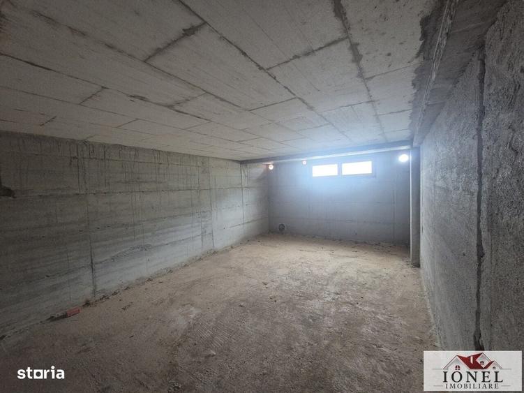 Casă cu 3 camere în Poiana Ampoiului