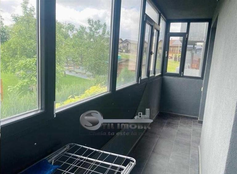 Apartament cu 3 camere decomandat în Aeroport