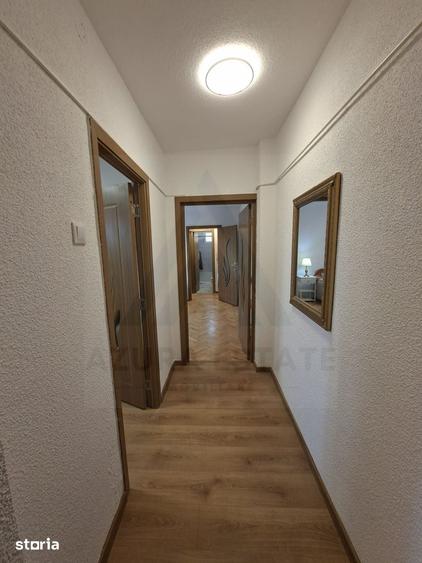 Apartament cu 3 camere în Mihai Viteazul