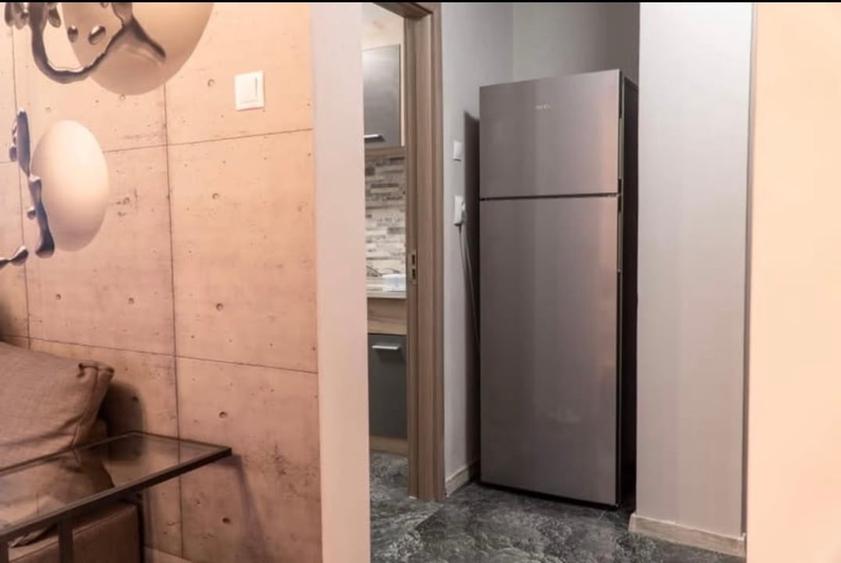 Apartament cu 2 camere semidecomandat, mobilat în Alexandru Obregia