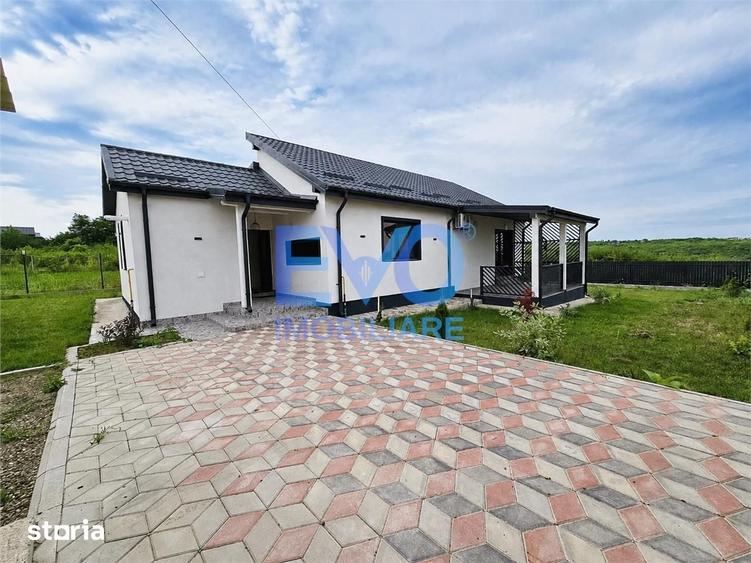 Casă cu 4 camere cu Teren 588 Mp în Bârnova