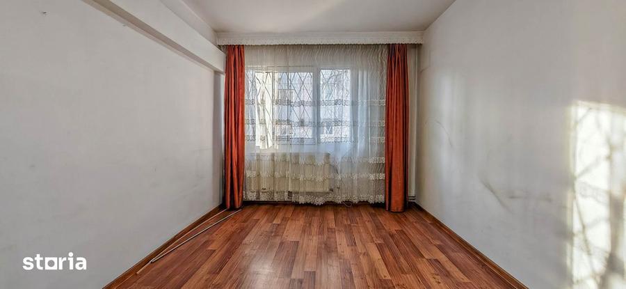 Apartament cu 2 camere semidecomandat în Ferentari