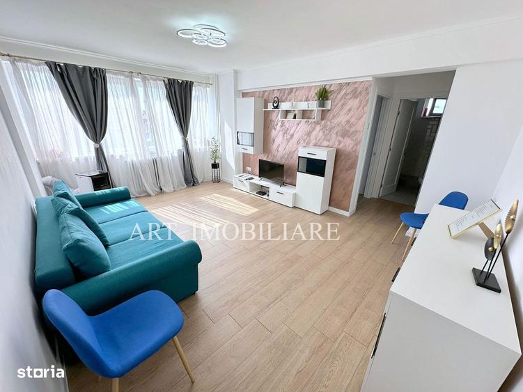 Apartament cu 2 camere semidecomandat, mobilat în Central