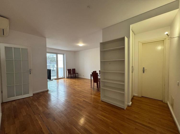Apartament cu 3 camere decomandat în Aviatorilor