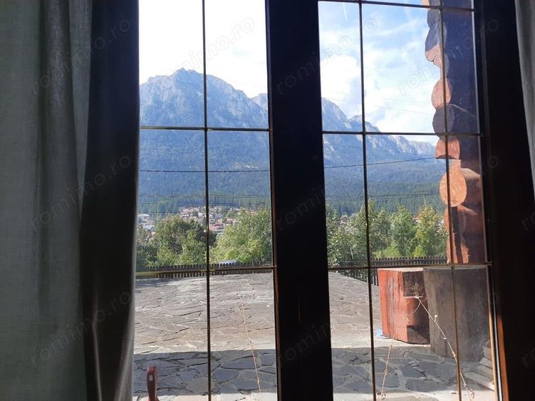 Casă cu 6 camere cu Teren 630 Mp în Zamora