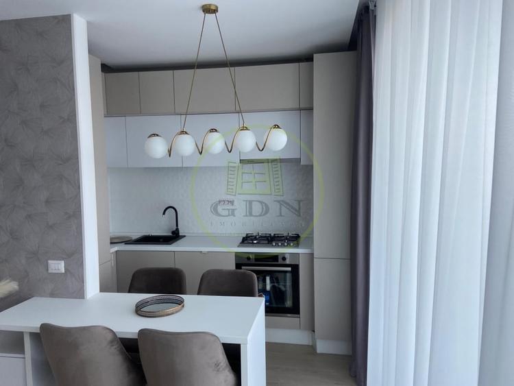 Apartament cu 2 camere decomandat în Mamaia