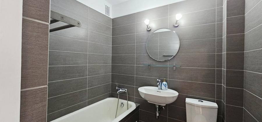 Apartament cu 2 camere, mobilat în Vatra Luminoasă